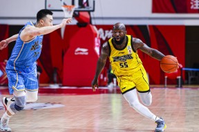 亚博-摔跤夜战：陇右灰熊队强势反弹雪域貔貅队，主帅临场妙招防守强度拉满的简单介绍