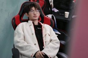 Yabo-Rookie遭遇二十连败，巴黎圣日耳曼教练面临压力！的简单介绍