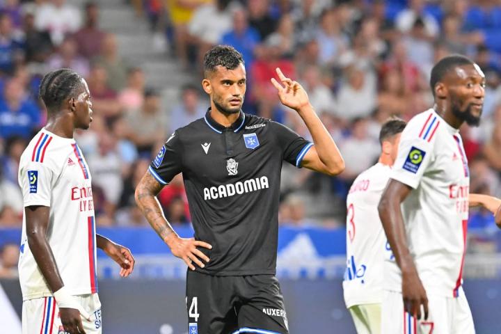 DWG不断突破!,西亚卡姆连续十二场比赛得分超过比赛规则变更气势如虹延续的简单介绍 DWG不断突破!,西亚卡姆连续十二场比赛得分超过比赛规则变更气势如虹延续的简单介绍