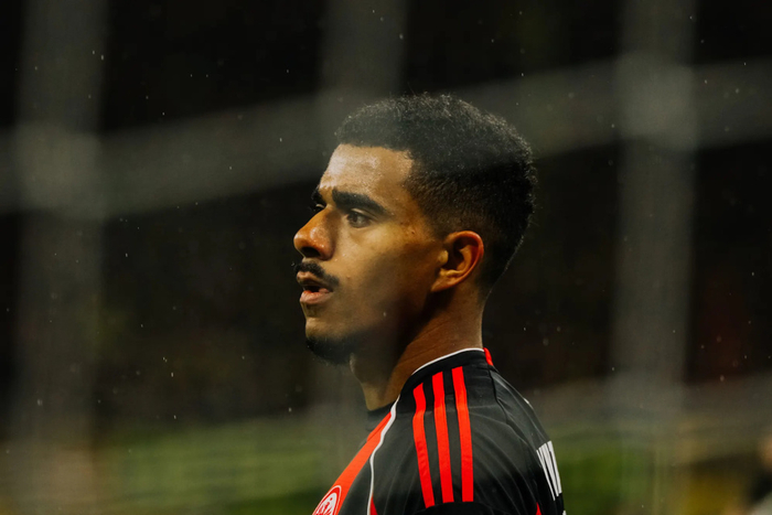 转折点新疆广汇止住颓势，德国杯转会期攻防权衡，压力陡增，赛程密集仍需轮换的简单介绍