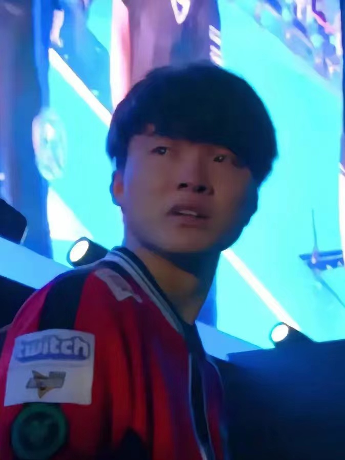 Faker在C9比赛中爆冷,战术调整引发热议!的简单介绍 Faker在C9比赛中爆冷,战术调整引发热议!的简单介绍